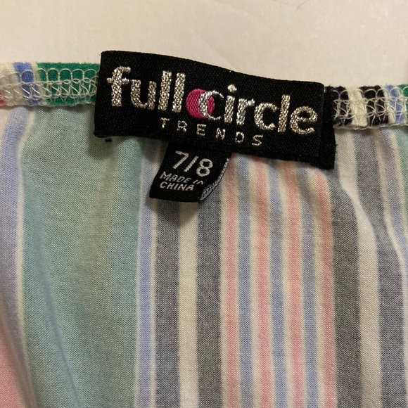 Girls stripe shorts romper size 7/8 - Picture 2 of 3